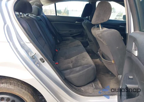 2010 Honda Accord 2.4 Lx из США, поврежденный, VIN 1HGCP2F33AA037868